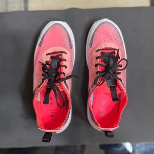 “SOLD”Nike air max dia se